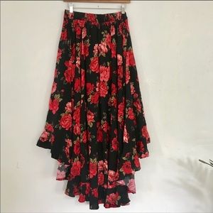 Torrid black floral skirt